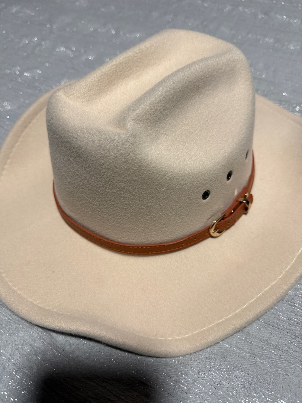 Cream Felt Rancher Hat with Brown Leather Band